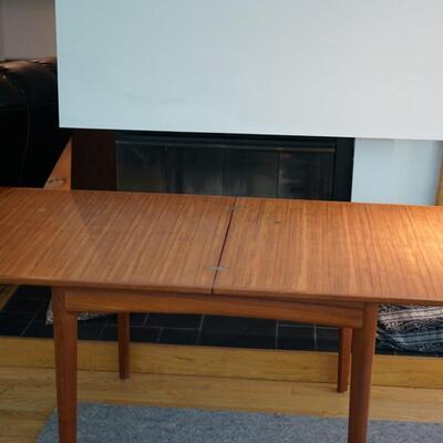 FOLD UP TEAK DINING TABLE OR GAME TABLE W/ INTERIOR LINED AREA FOR GAME PIECES
