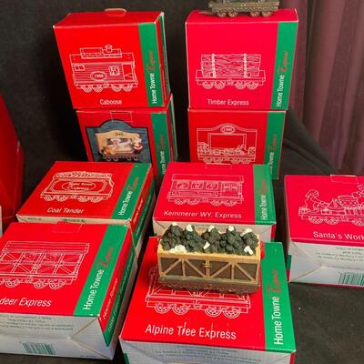 Lot 62  Hometown Christmas Ornaments and Figurines