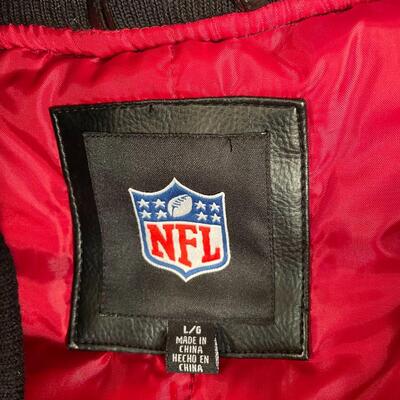Lot 92  Buccaneers NFL Jacket Size Large