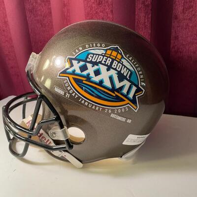 Lot 107  Buccaneers Super Bowl  XXXVII Helmet