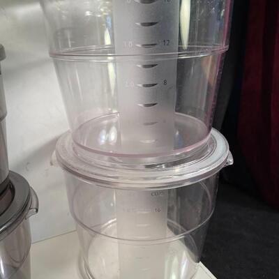 Lot 126  Food Saver. Containers and Lids.
