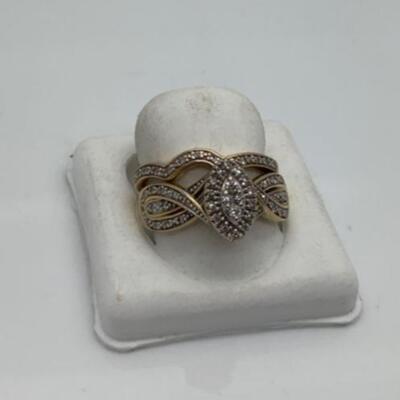 Vintage 14 k gold ring with diamonds 8 .2 g  size 7 1/1