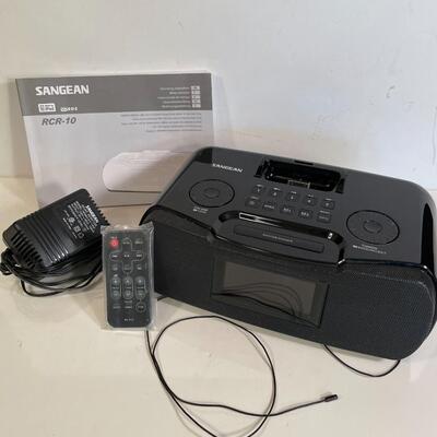 Lot 155  Sangean RCR-10 (for iPod) Radio w/ Remote