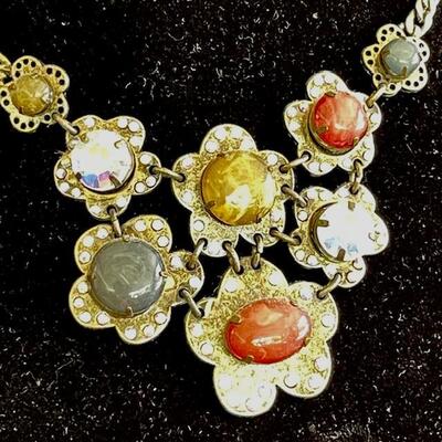 Lot 30 Betsy Johnson Cluster Bib Necklace  Gold Tone Faux Stones 16