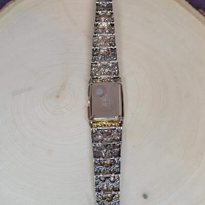 Sterling silver Quartz watch in working condition  57.g