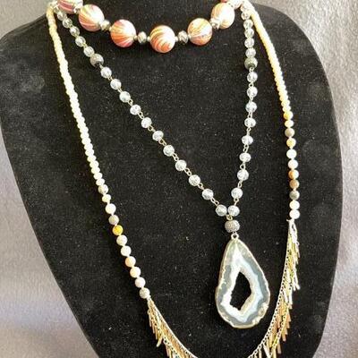 Lot 32 Group of 3 of Necklaces Swirl Acrylic Beads Geode Pendant Fringe