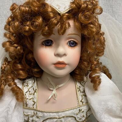 2002 Marie Osmond Doll Isobella the Bride 365/1000