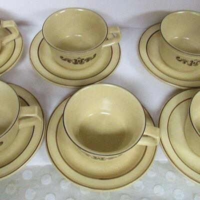 Pfaltzgraff Village Cup and Saucers, Set of 6