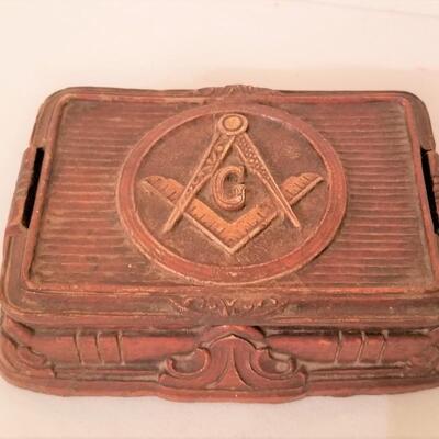 Lot #92  Vintage Sirocco Box with Masonic Emblem