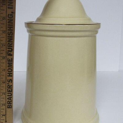 Pfaltzgraff Village Flour Canister and Cover