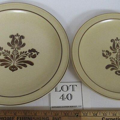 Pfaltzgraff Village Large Round Tray and Dinner Plate