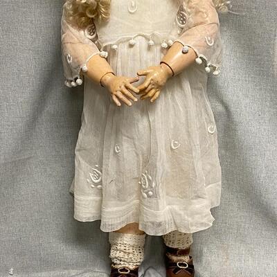 Antique Vintage SFBJ Paris France Sleepy Eye Bisque & Composite Doll