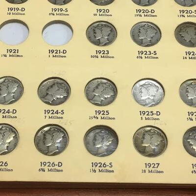 Mercury dime book 1916 to 1945  Not complete. Reserve set