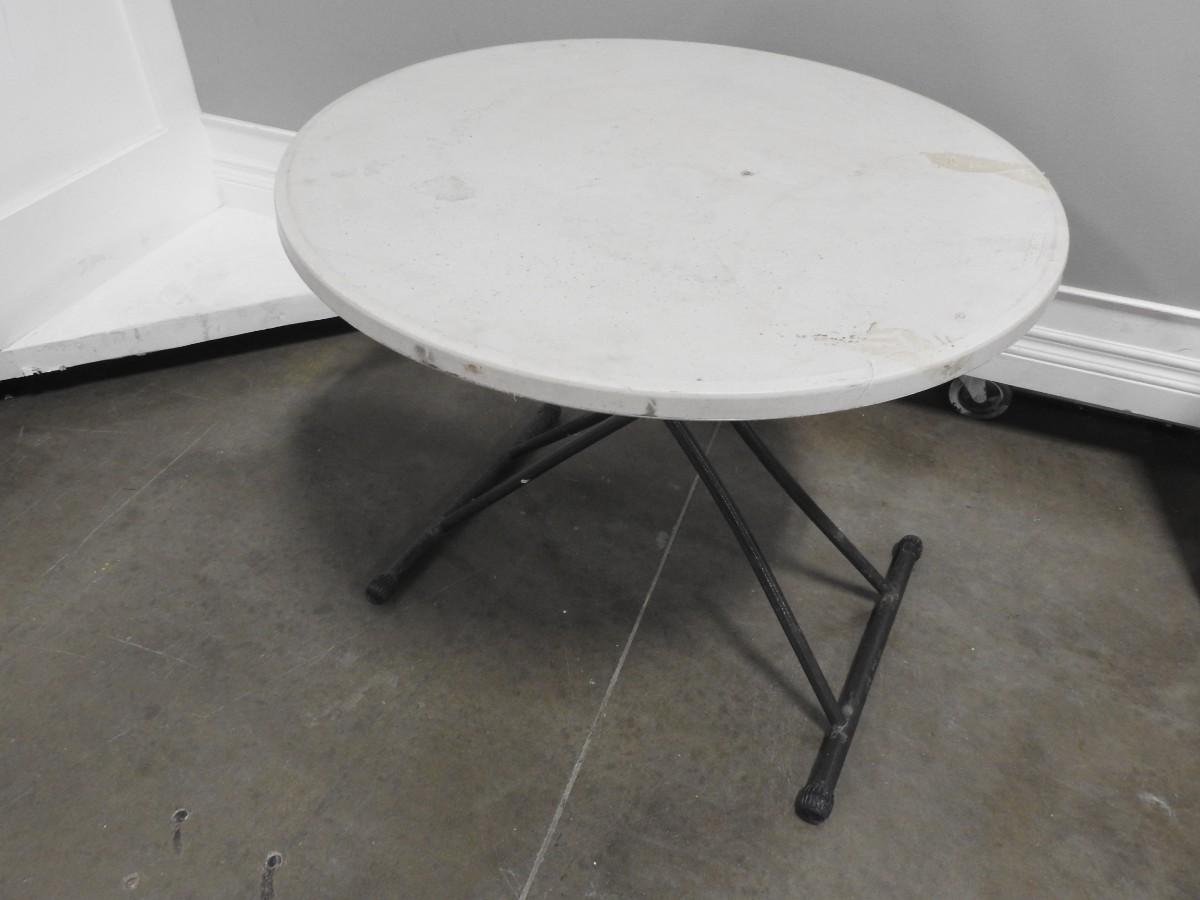 Lifetime Round Folding Table, Child Size