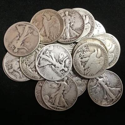 20 walking liberty half dollars  Random dates .Reserve set