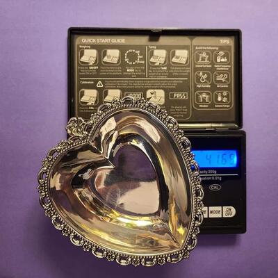 Sterling silver  Fisher heart tray 41.6 g