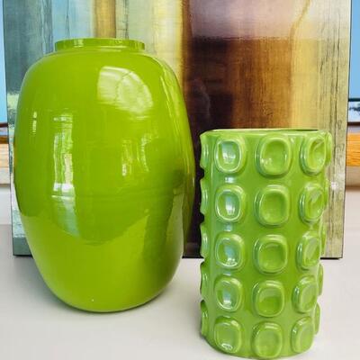 Lot 99 Green Vases -2- Bamboo 16