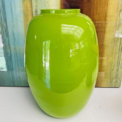 Lot 99 Green Vases -2- Bamboo 16
