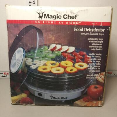#84 Magic Chef Food Dehydrator