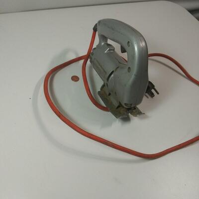#94 Black & Decker Deluxe 2 Speed Jig Saw
