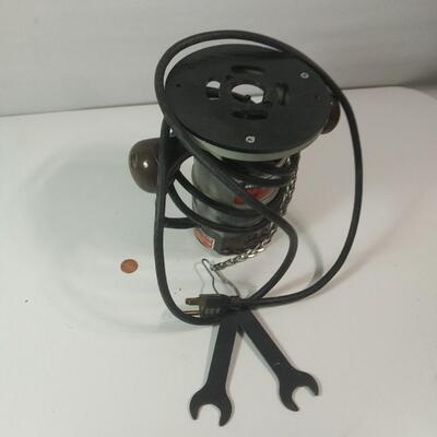#95 Black & Decker Trade Router