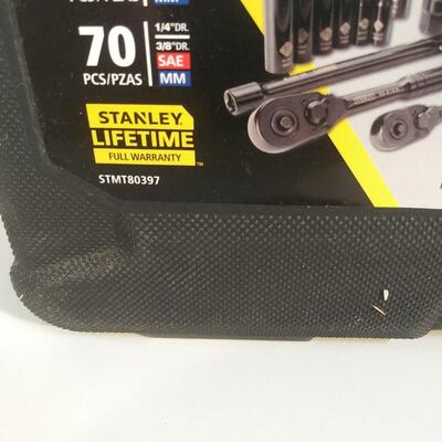#105 70 pc Stanley Black Chrome 1/4", 3/8" Mechanics Tool Set