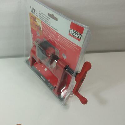 #111 Bessey 1/2" H Series Pipe Clamps