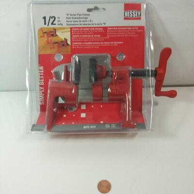 #118  Bessey 1/2" H Series Pipe Clamps