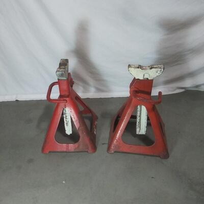 #171  2 - Heavy Duty Automotive Jack Stands