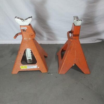#172  2 - 6 Ton Heavy Duty Jack Stands
