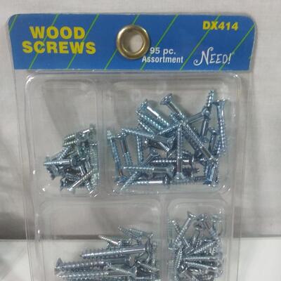 #245  2 packs 95pc Wood Screws