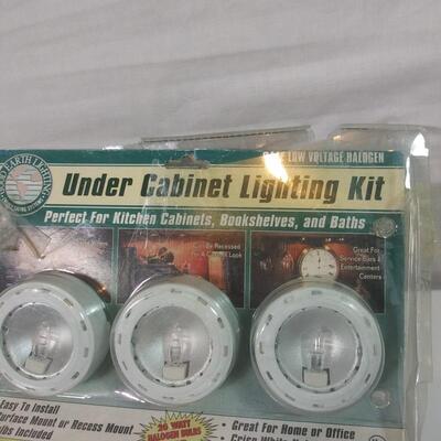 #264  Under Cabinet Lighting Kit