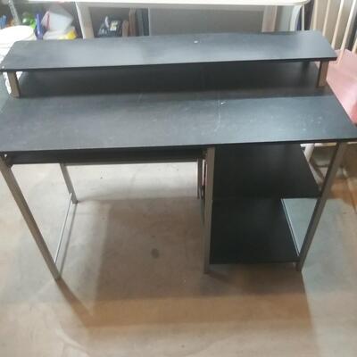 #273  Desk with Pull-Out tray