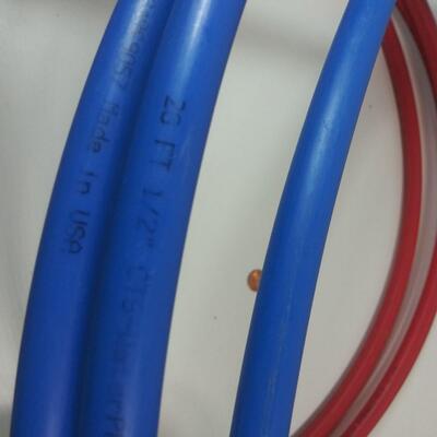 #315  2 - 20' x 1/2" Pex Water Line