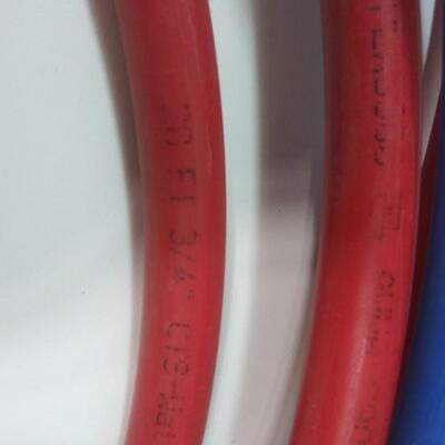 #317  2 20' x 3/4" Pex Water Line