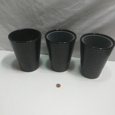 #320  3 - Plant Pots