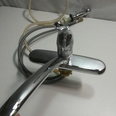 #336  Moen Kitchen Faucet