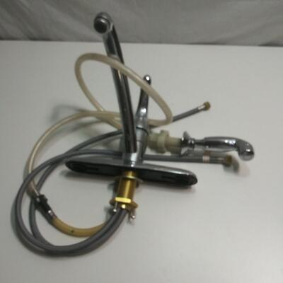 #336  Moen Kitchen Faucet