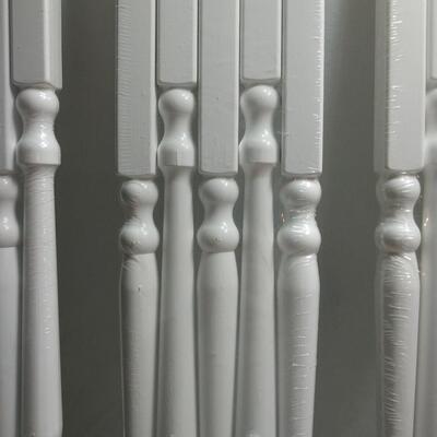 #344  4 - 5pack Colonial Spindles