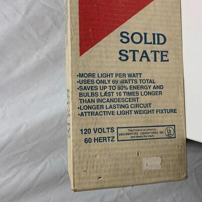 #372  High Efficiency Shop Light