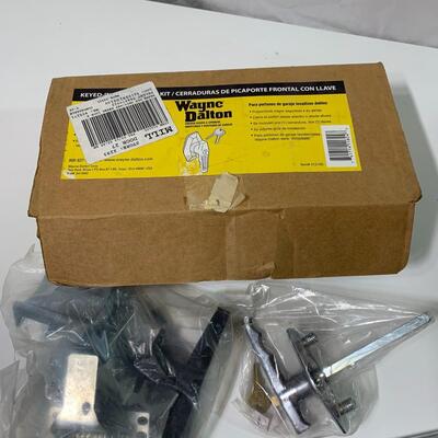 #381  Wayne Dalton Keyed Garage Door Kit