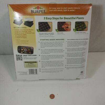 #450  Burpee 72 Cell Greenhouse Seed Starting Kit