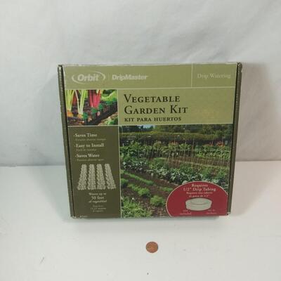 #463  Orbit Dripmaster Drip Watering Vegetable Garden Kit