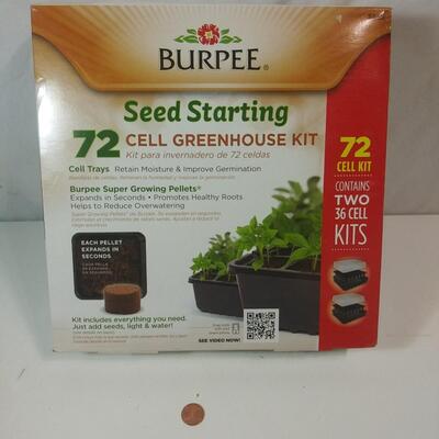 #464  Burpee 72 Cell Seed Starting Greenhouse Kit