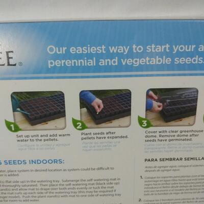 #470  Burpee Self-Watering 72 Cell Seed Starting System