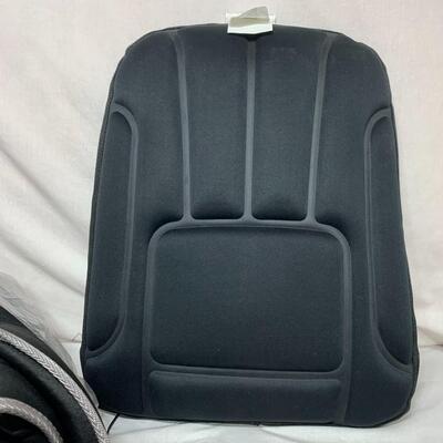 #473  Homedics Heat/Massaging Pads