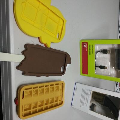 #635 Phone Accessories