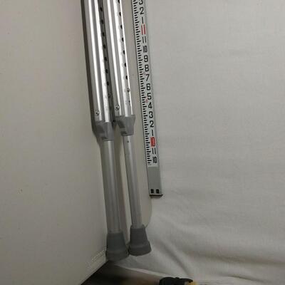 #638 Crutches
