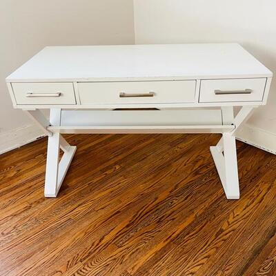 Lot 126 White Desk & Chair 3 Drawers Pottery Barn Coaster Fine Furniture