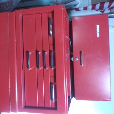 #4 Stackon Rolling 18 Drawer Locking Tool Chest With Tools